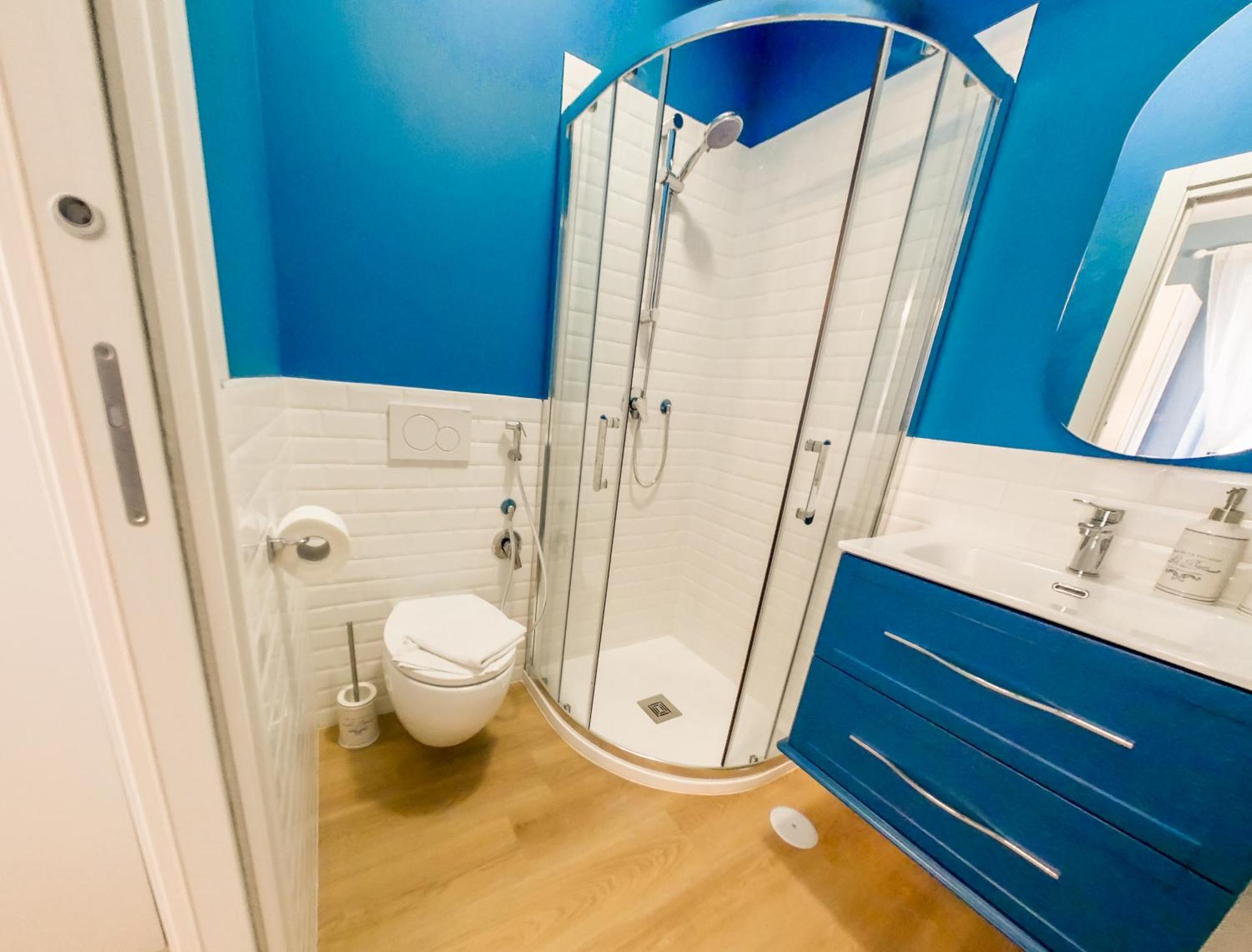 Chic Modern 2-Bedroom Near Metro Рим Екстер'єр фото