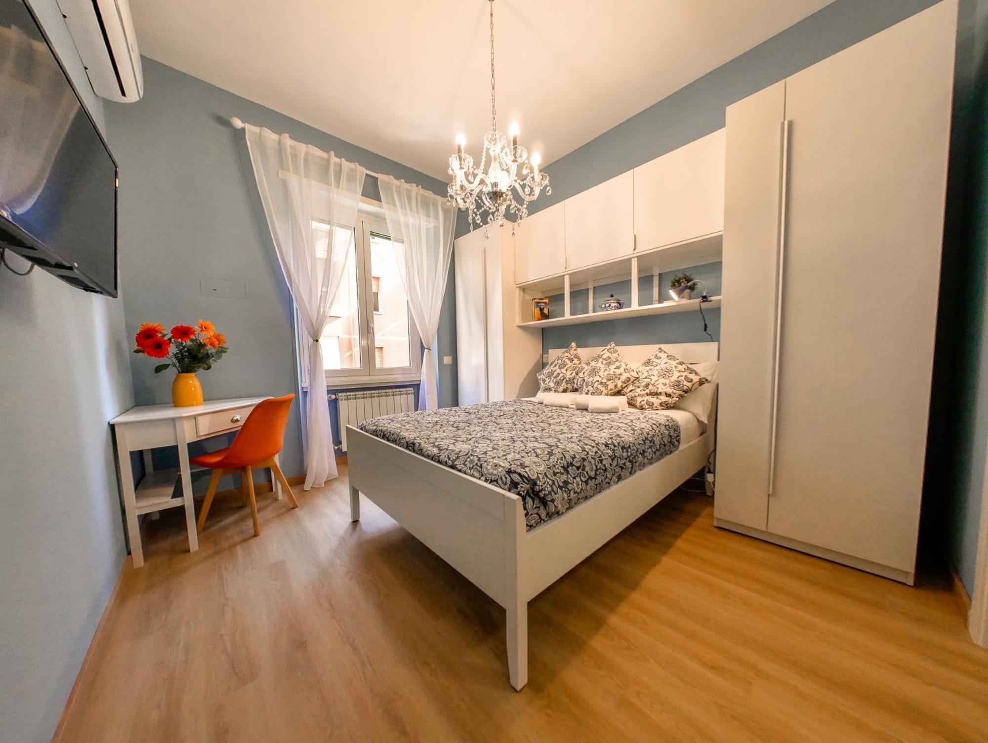 Chic Modern 2-Bedroom Near Metro Рим Екстер'єр фото