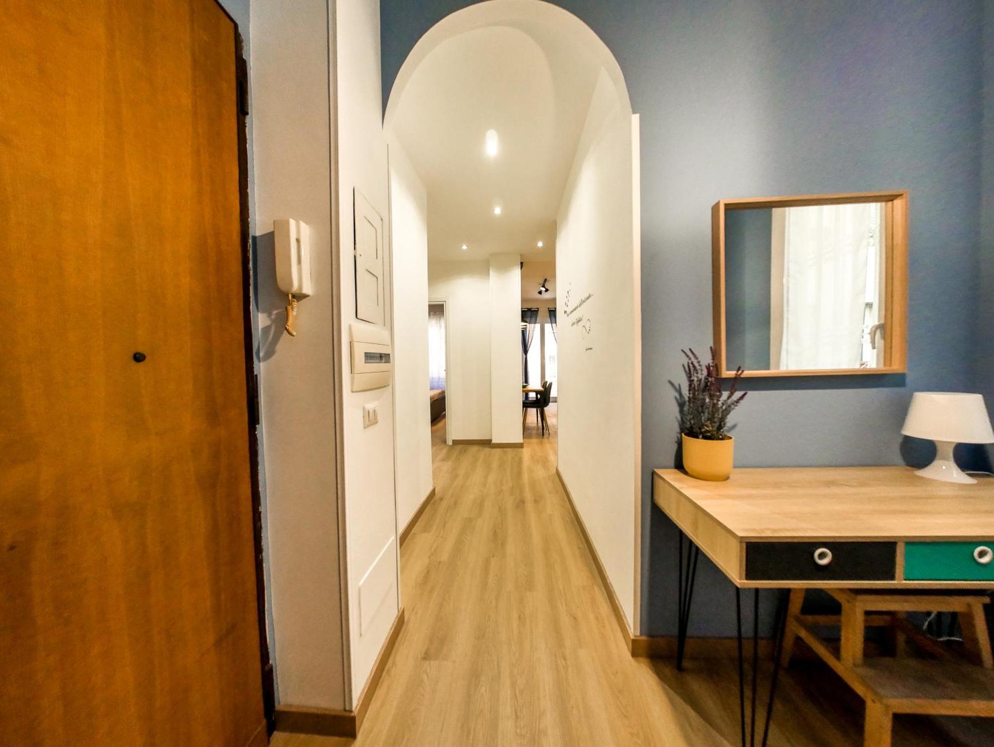 Chic Modern 2-Bedroom Near Metro Рим Екстер'єр фото